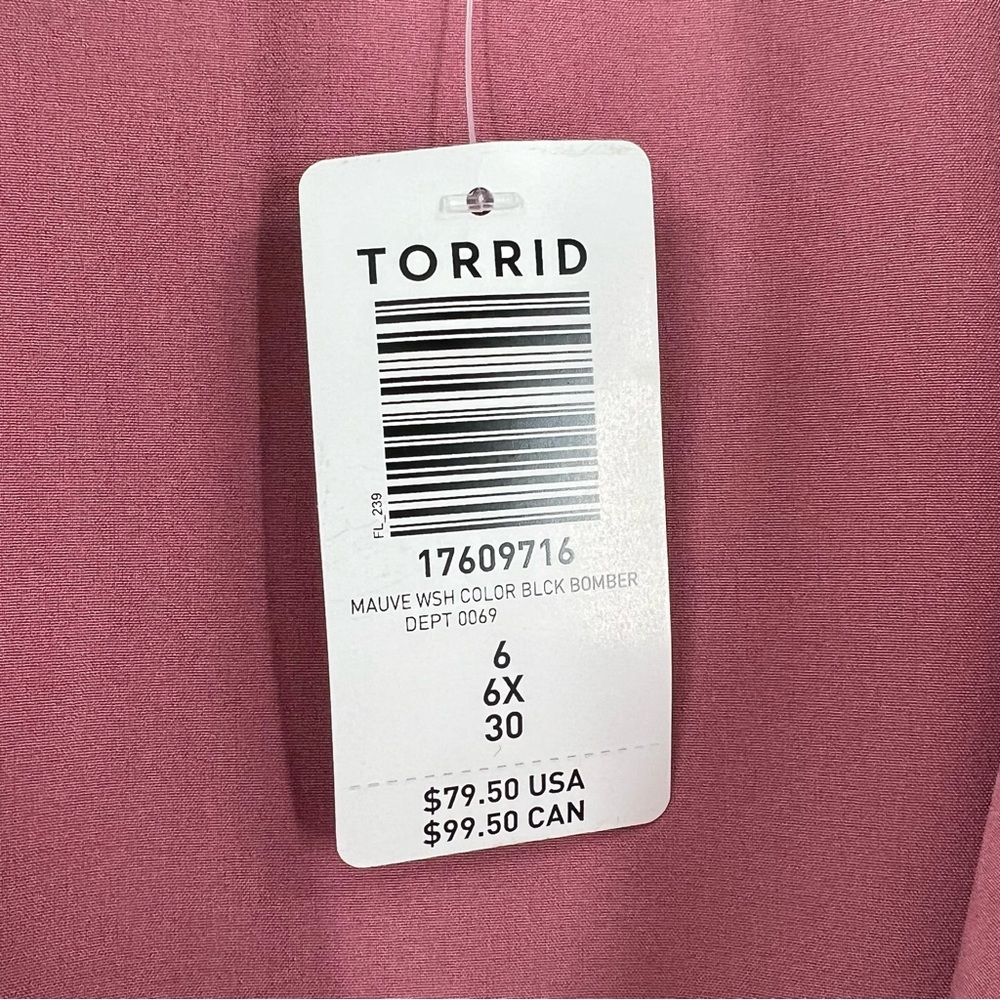 Torrid NWT LoveSick Color Block Bomber Stretch Woven Mauve Wash size 30/6X - Picture 5 of 9